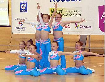 venuse_fitness_aerobic_8___10_let_denik_clanek_solo